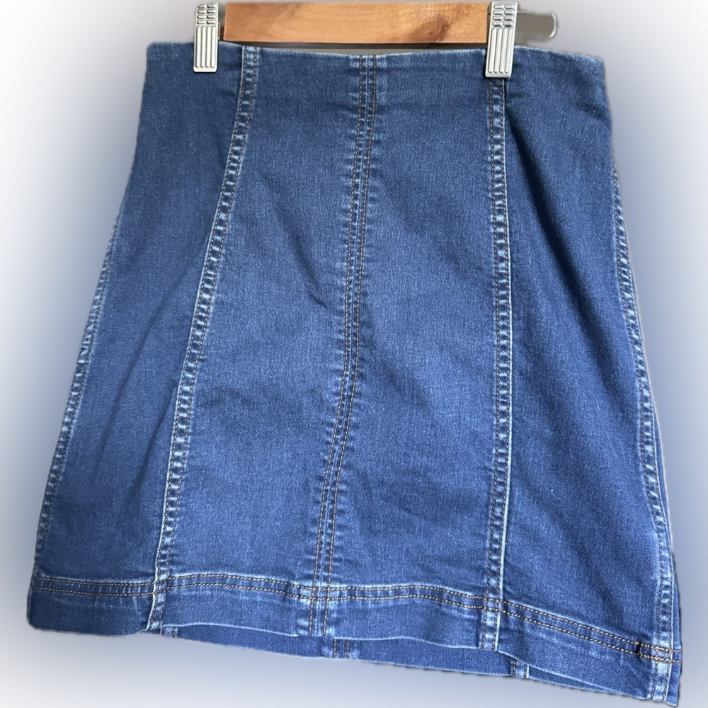 Free People Denim Mini Skirt Size 4
